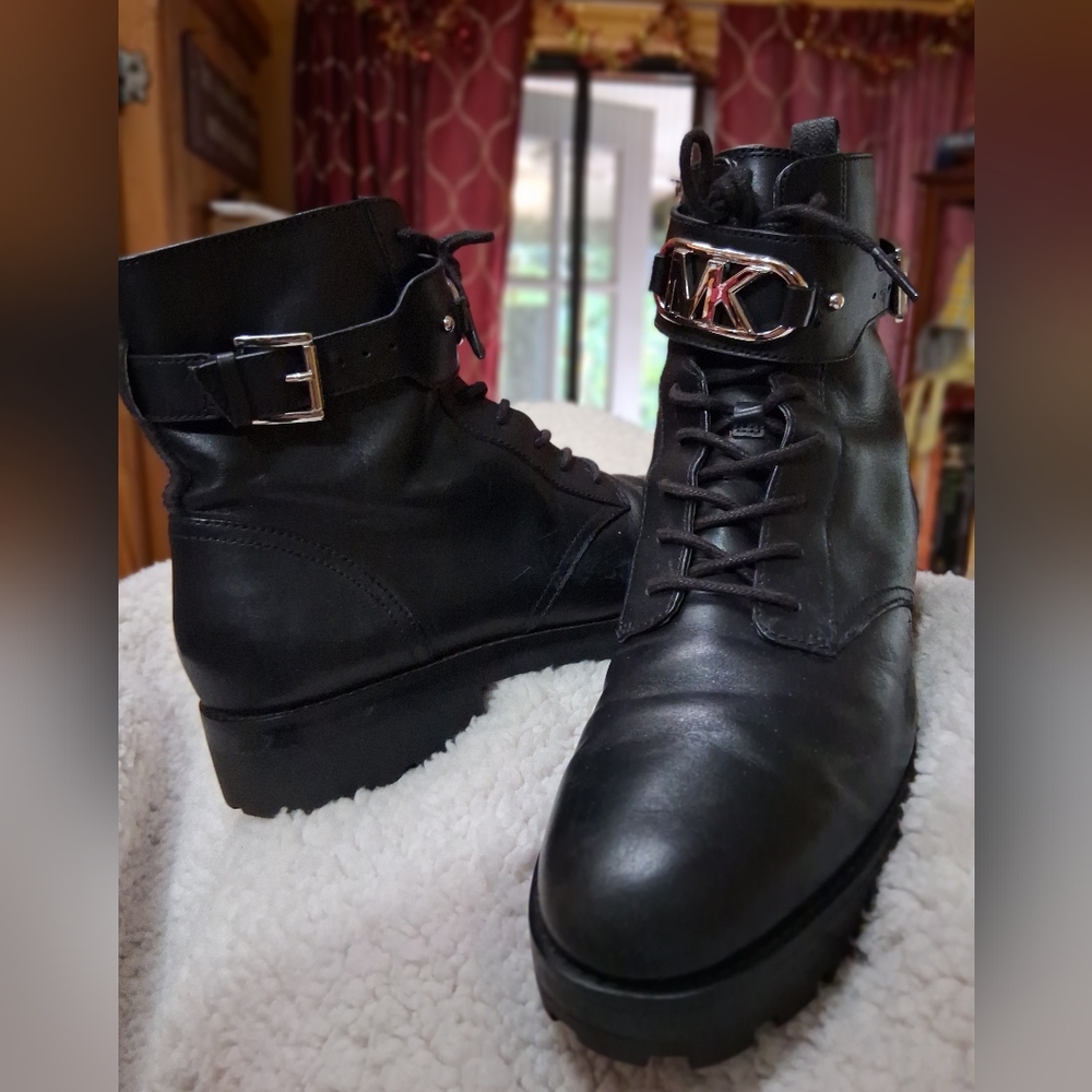 Michael Kors Kincaid Leather Combat Boot, Ladies 11, Moto